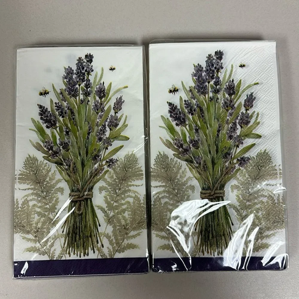 Fresh Lavender Floral Bouquet White Purple Set of 15 x 2 Guest Size Napkins